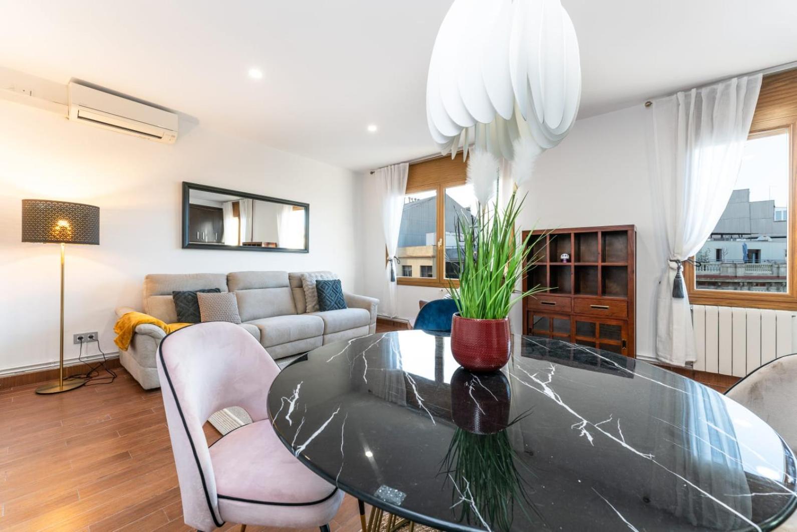 Apartment Atico Muntaner 81 Barcelona